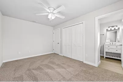 1909 SE 14th Avenue, Gainesville, FL 32641 - Photo 13