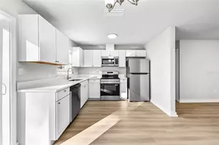 1909 SE 14th Ave, Gainesville, FL 32641 - Photo 9