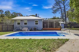 1334 NE 9th St St, Gainesville, FL 32601 - Photo 21