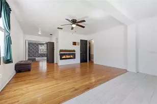 1334 NE 9th St St, Gainesville, FL 32601 - Photo 7