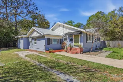 1334 NE 9th St, Street, Gainesville, FL 32601 - Photo 3