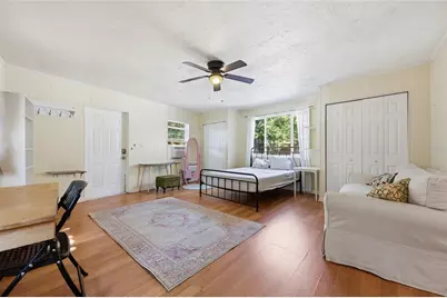 1334 NE 9th St, Street, Gainesville, FL 32601 - Photo 31