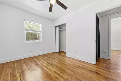 1334 NE 9th St, Street, Gainesville, FL 32601 - Photo 17