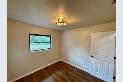 1715 NE 6th Place, Gainesville, FL 32641 - Photo 15