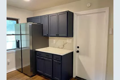 1715 NE 6th Place, Gainesville, FL 32641 - Photo 11