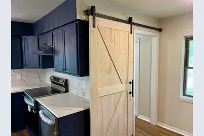 1715 NE 6th Place, Gainesville, FL 32641 - Photo 21