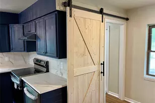 1715 NE 6th Pl, Gainesville, FL 32641 - Photo 21