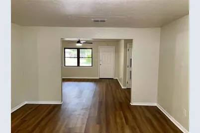 1715 NE 6th Place, Gainesville, FL 32641 - Photo 7