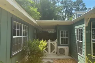 930 NE 12th Ave, Gainesville, FL 32601 - Photo 11