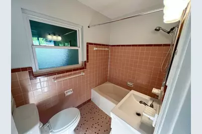 610 NW 34th Terrace, Gainesville, FL 32607 - Photo 15