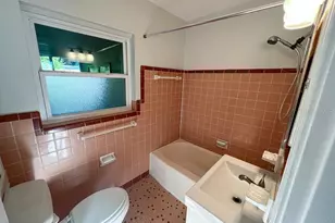 610 NW 34th Ter, Gainesville, FL 32607 - Photo 15