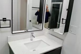 1583 NW 29 Rd, Gainesville, FL 32605 - Photo 11