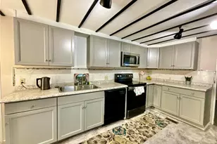 109 Sandpiper Dr, Hawthorne, FL 32640 - Photo 9