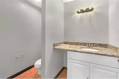 949 Lane Avenue S, Jacksonville, FL 32205 - Photo 7