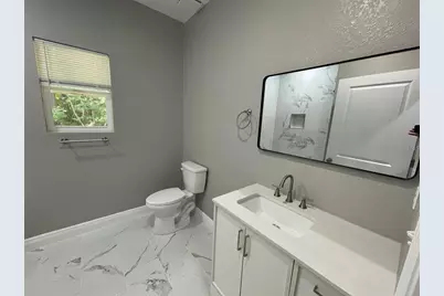 634 NE 15th Terrace, Gainesville, FL 32641 - Photo 17