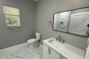 634 NE 15th Ter, Gainesville, FL 32641 - Photo 17