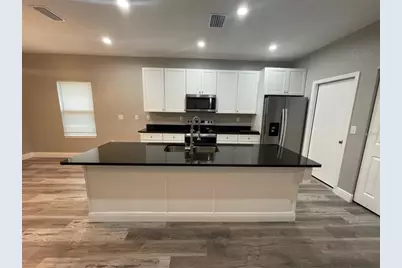 634 NE 15th Terrace, Gainesville, FL 32641 - Photo 5