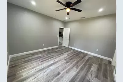 634 NE 15th Terrace, Gainesville, FL 32641 - Photo 9