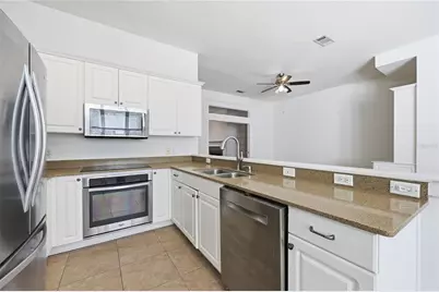 132 NE 4th Street, Gainesville, FL 32601 - Photo 9