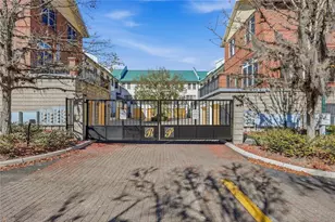 132 NE 4 St, Gainesville, FL 32601 - Photo 37