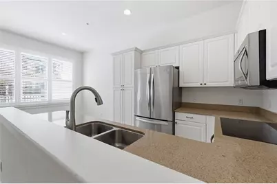 132 NE 4th Street #23, Gainesville, FL 32601 - Photo 9