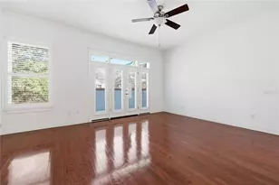 132 NE 4 St, Gainesville, FL 32601 - Photo 17