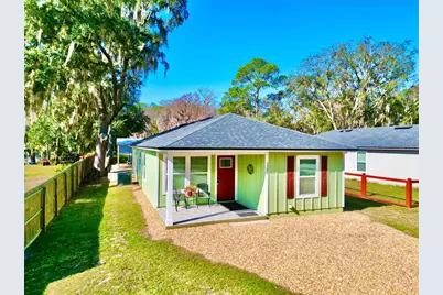 1506 SE 4th Avenue, Melrose, FL 32666 - Photo 1