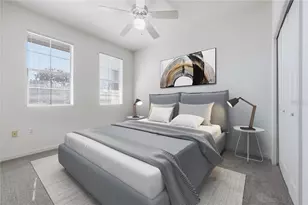 20 SW 6th St, Gainesville, FL 32601 - Photo 9