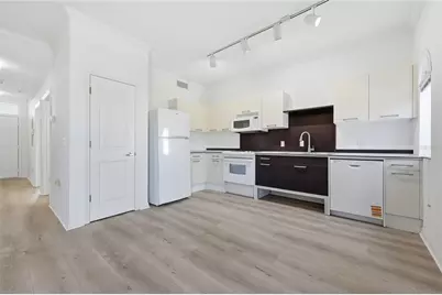 20 SW 6th Street #304, Gainesville, FL 32601 - Photo 5