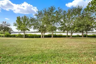 2005 Palm Key Ave, Oldsmar, FL 34677 - Photo 33