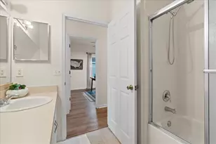 1976 SW 66th Dr, Gainesville, FL 32607 - Photo 19