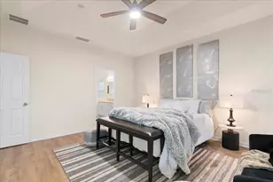 1976 SW 66th Dr, Gainesville, FL 32607 - Photo 11