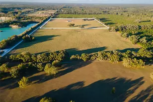 3789 NW 202nd St, Newberry, FL 32669 - Photo 9