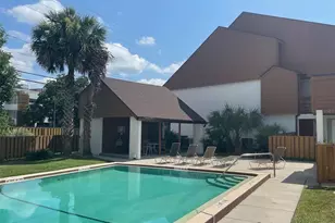 1638 SW 16th St, Gainesville, FL 32608 - Photo 21