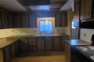 85 SW 255th St, Newberry, FL 32669 - Photo 5