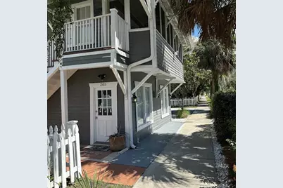 205 E Voorhis Avenue, Deland, FL 32724 - Photo 1