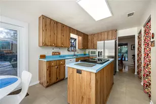 2436 NW 37th Terrace, Gainesville, FL 32605 - Photo 11