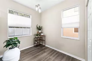 1710 NW 7th St, Gainesville, FL 32609 - Photo 11