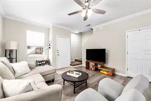 1710 NW 7th St, Gainesville, FL 32609 - Photo 3