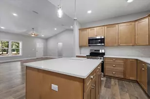 11171 NW 73rd Ct, Chiefland, FL 32626 - Photo 15