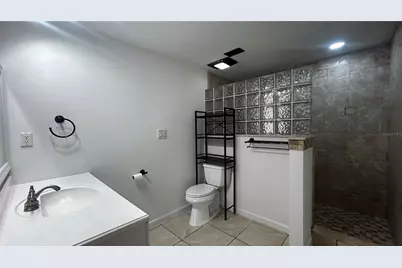 1606 NW 22nd Street, Gainesville, FL 32605 - Photo 17