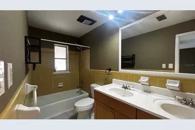 1606 NW 22nd Street, Gainesville, FL 32605 - Photo 27