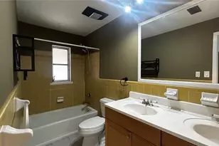 1606 NW 22nd St, Gainesville, FL 32605 - Photo 27