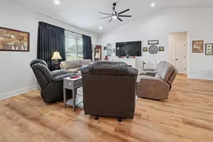 181 SW 24th Ave, Trenton, FL 32693 - Photo 21