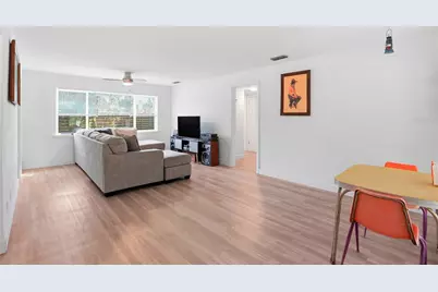 1115 NE 5th Place, Gainesville, FL 32601 - Photo 9