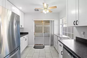 1543 Lawndale Cir, Winter Park, FL 32792 - Photo 9