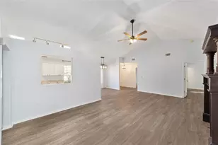 10607 SW 55 Pl, Gainesville, FL 32608 - Photo 11