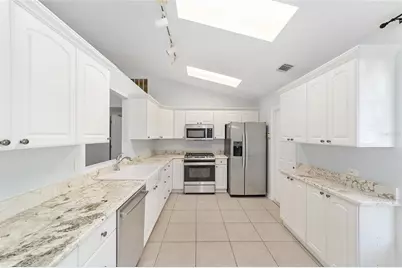 10607 SW 55th Place, Gainesville, FL 32608 - Photo 5