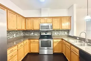 11572 NW 18th Pl, Gainesville, FL 32606 - Photo 3