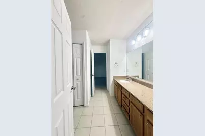 11572 NW 18th Place, Gainesville, FL 32606 - Photo 15